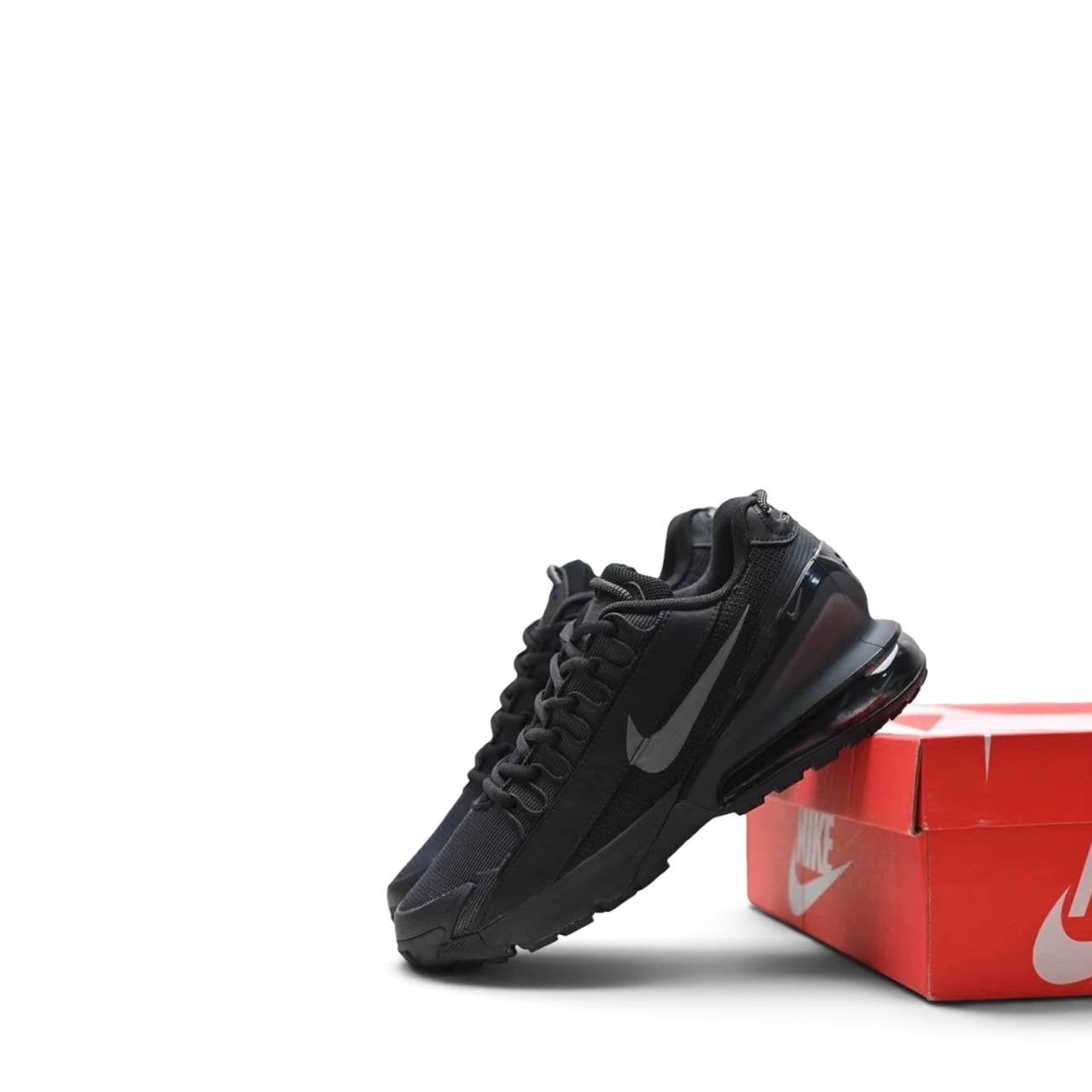 Маратонки Air Max Pulse Roam Triple Black
