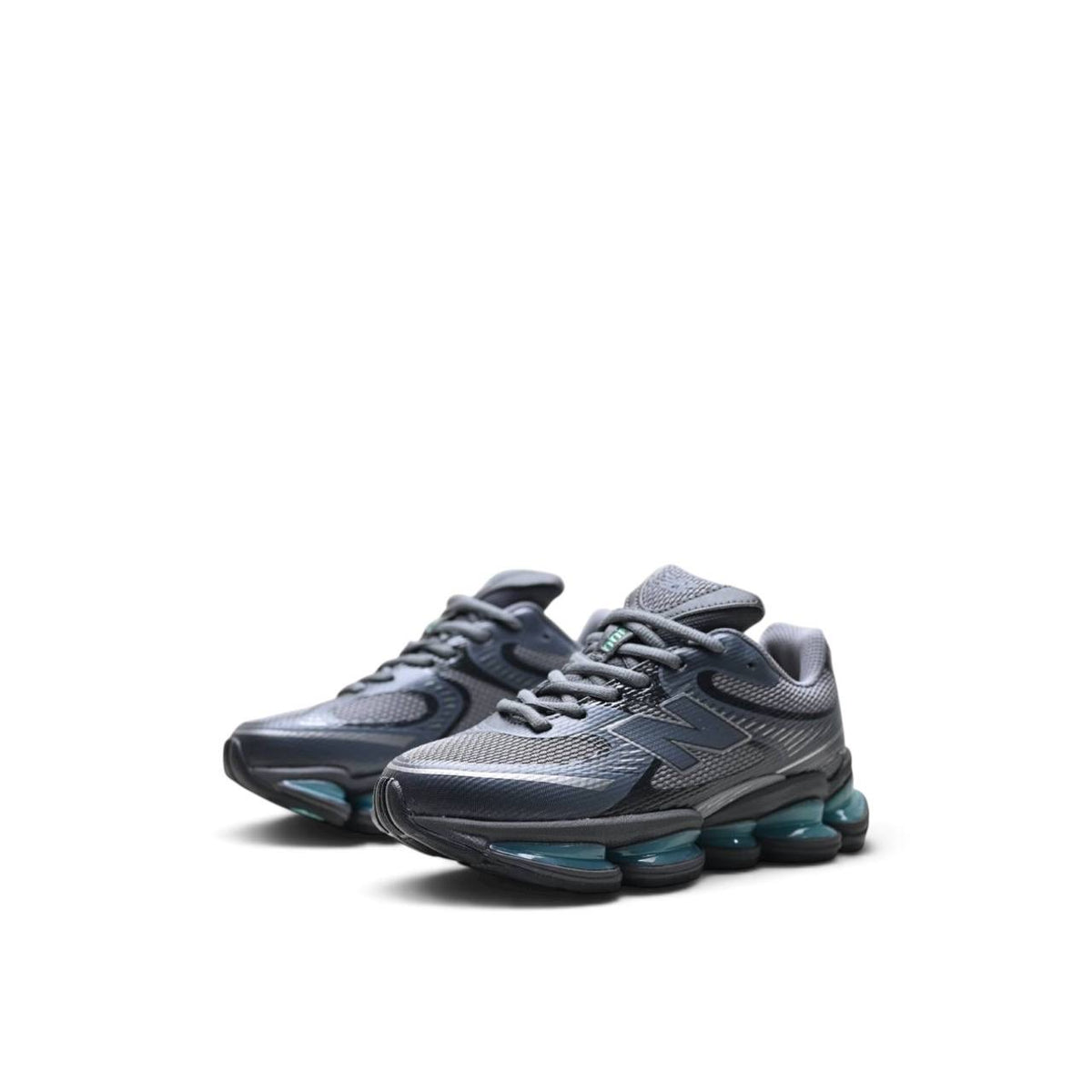 Маратонки New Balance 2000
