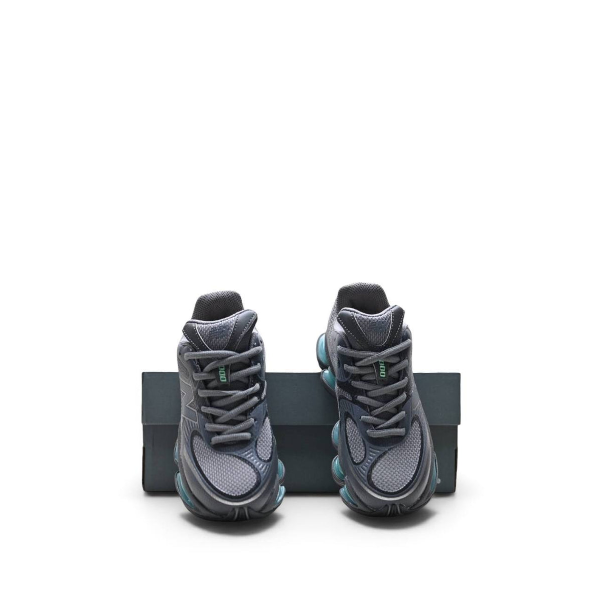 Маратонки New Balance 2000