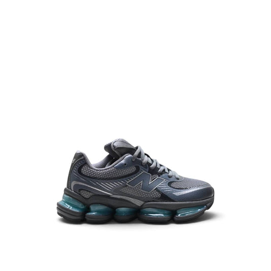 Маратонки New Balance 2000