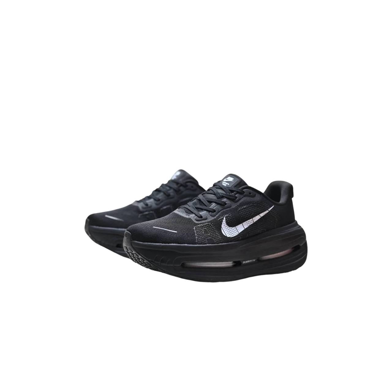 Маратонки Vomero Premium SP Black