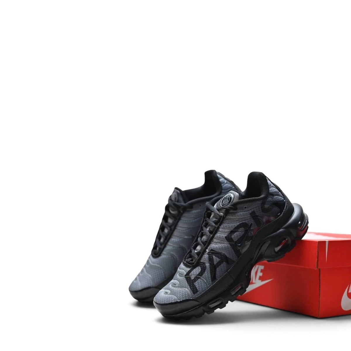 Маратонки Paris Saint-Germain Air Max Plus Premium
