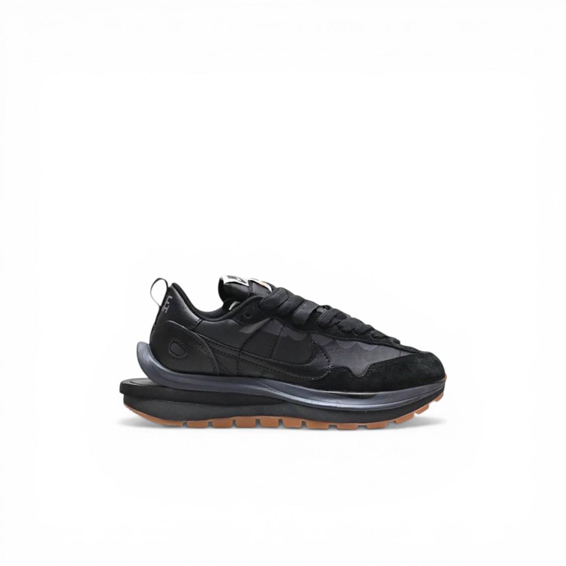 Маратонки VaporWaffle Black & Gum
